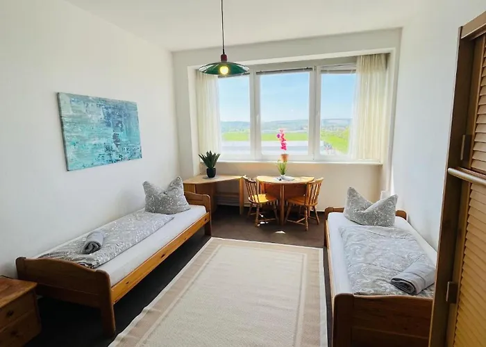 H1 Herberge-one בית הארחה